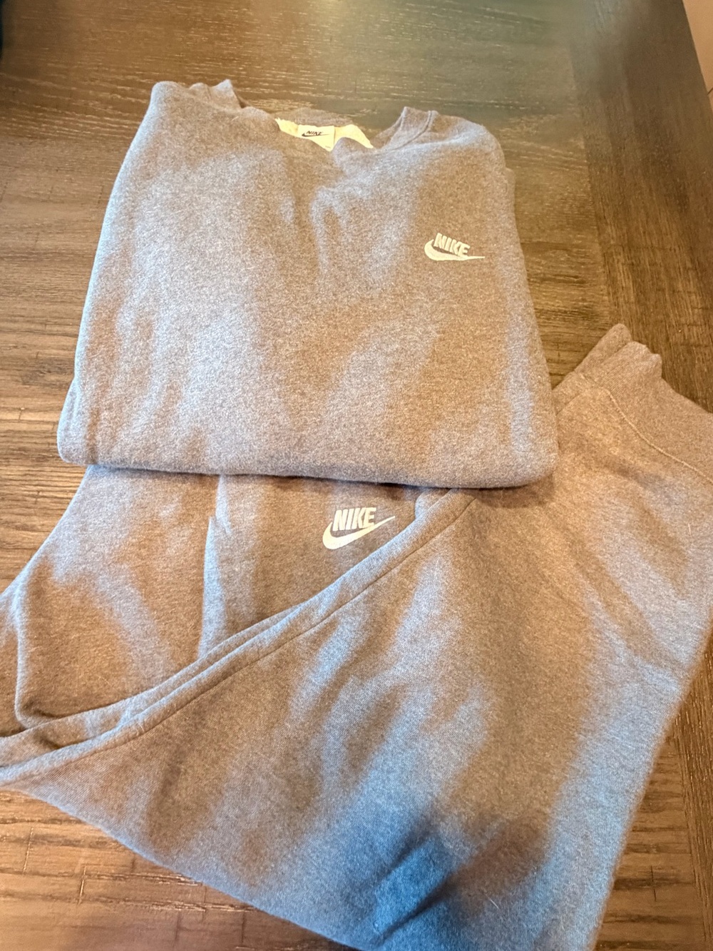 Nike Men’s Crewneck Sweatshirt - Gray